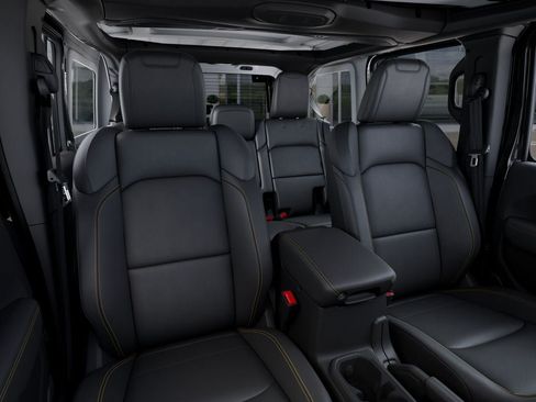 New 2026 Jeep Wrangler Unlimited Sahara AWD/4WD image 16