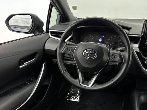 Used 2025 Toyota Corolla SE image 22