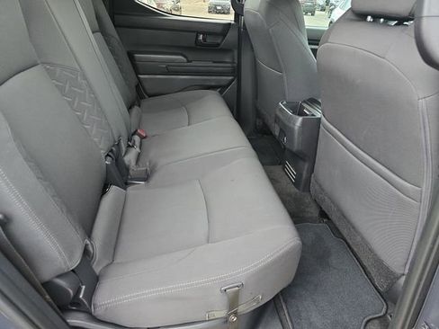 Used 2025 Toyota Tacoma SR5 AWD/4WD image 12