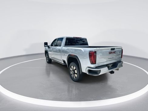 New 2026 GMC Sierra 2500 Denali w/ Denali Reserve Package AWD/4WD image 6