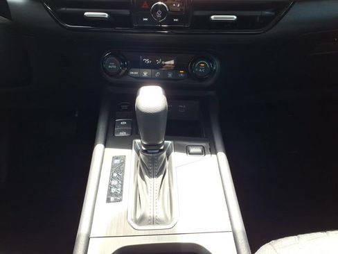 Used 2026 Nissan Kicks SV FWD image 11