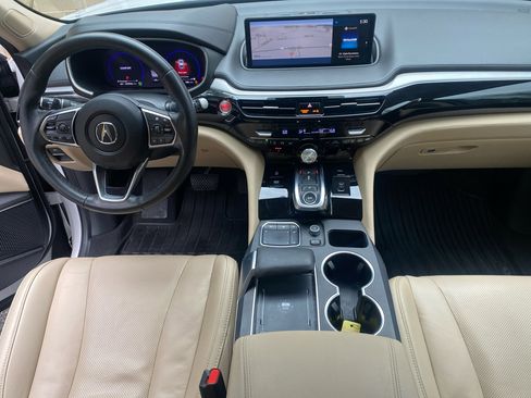 Used 2024 Acura MDX SH-AWD w/ Technology Package image 28
