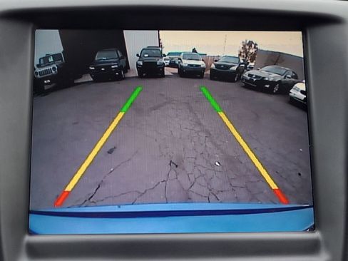 Used 2015 Chrysler 200 C w/ Navigation & Sound Group I image 28