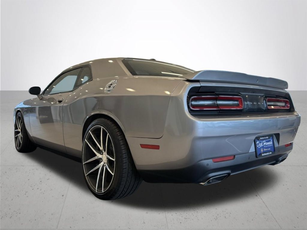 Used 2015 Dodge Challenger R/T w/ Quick Order Package 28D R/T RWD image 10