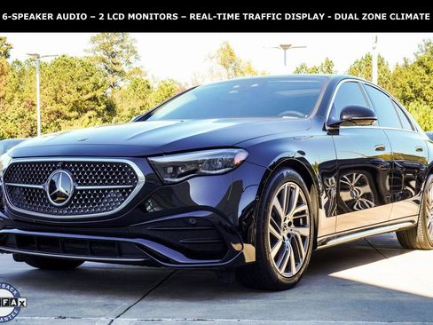 Used 2024 Mercedes-Benz E 350 4MATIC Sedan image 4