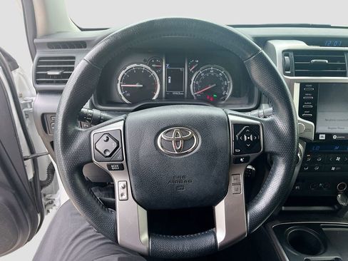Used 2022 Toyota 4Runner Limited RWD image 11
