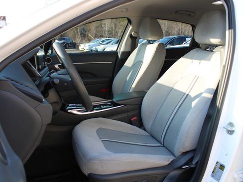 Used 2021 Hyundai Sonata SEL w/ Cargo Package image 22