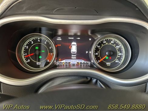 Used 2015 Jeep Cherokee Trailhawk image 21