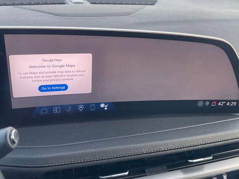 Used 2025 Cadillac XT4 Premium Luxury image 27