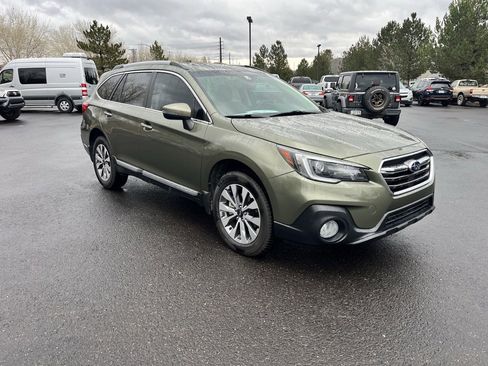 Used 2019 Subaru Outback 3.6R Touring image 1