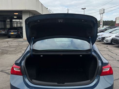 Used 2024 Chevrolet Malibu LT FWD image 32