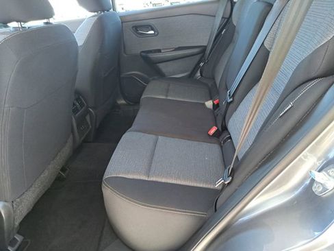 Used 2023 Nissan Rogue SV image 23