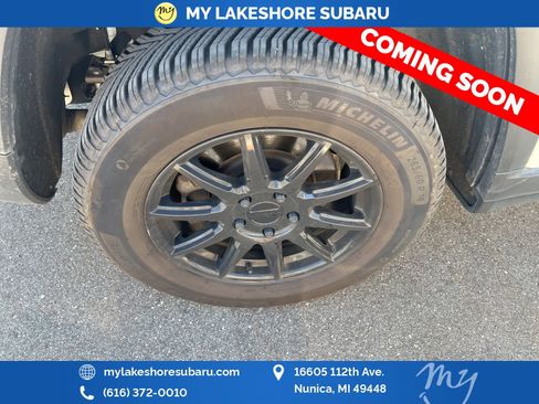 Used 2021 Jeep Grand Cherokee L Limited image 9