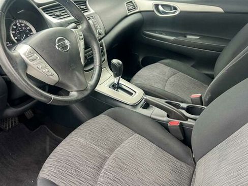 Used 2015 Nissan Sentra SV image 10