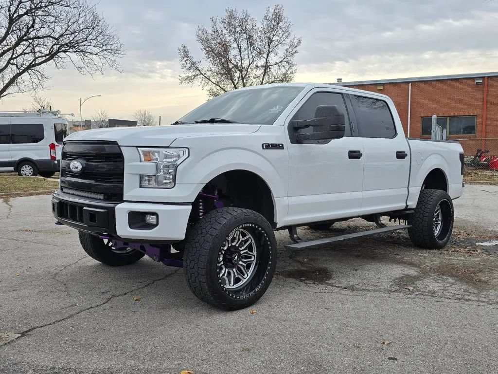 Used 2015 Ford F150 XLT AWD/4WD image 3