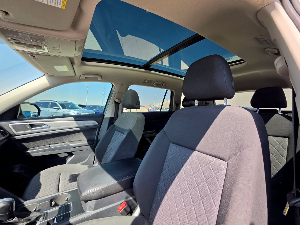 Used 2018 Volkswagen Atlas Launch Edition FWD image 13