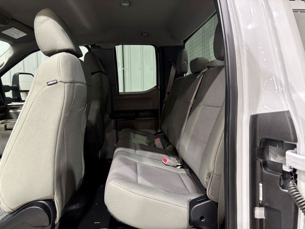 Used 2017 Ford F250 XL w/ Power Equipment Group AWD/4WD image 13