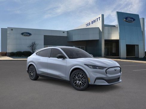 New 2025 Ford Mustang Mach-E Premium image 1