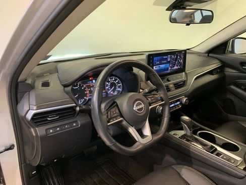 Used 2023 Nissan Altima 2.5 SL image 14