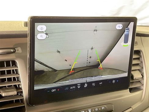 New 2025 Ford Transit 250 148 Medium Roof image 16