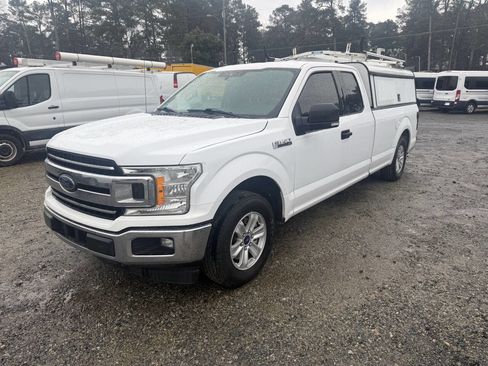 Used 2019 Ford F150 XLT w/ Equipment Group 301A Mid image 2