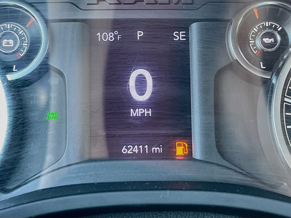 Used 2021 RAM 1500 Big Horn AWD/4WD image 12