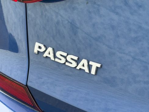 Used 2016 Volkswagen Passat 1.8T R-Line image 20