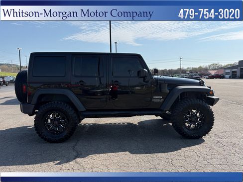 Used 2017 Jeep Wrangler Unlimited Sport w/ Quick Order Package 23S image 4