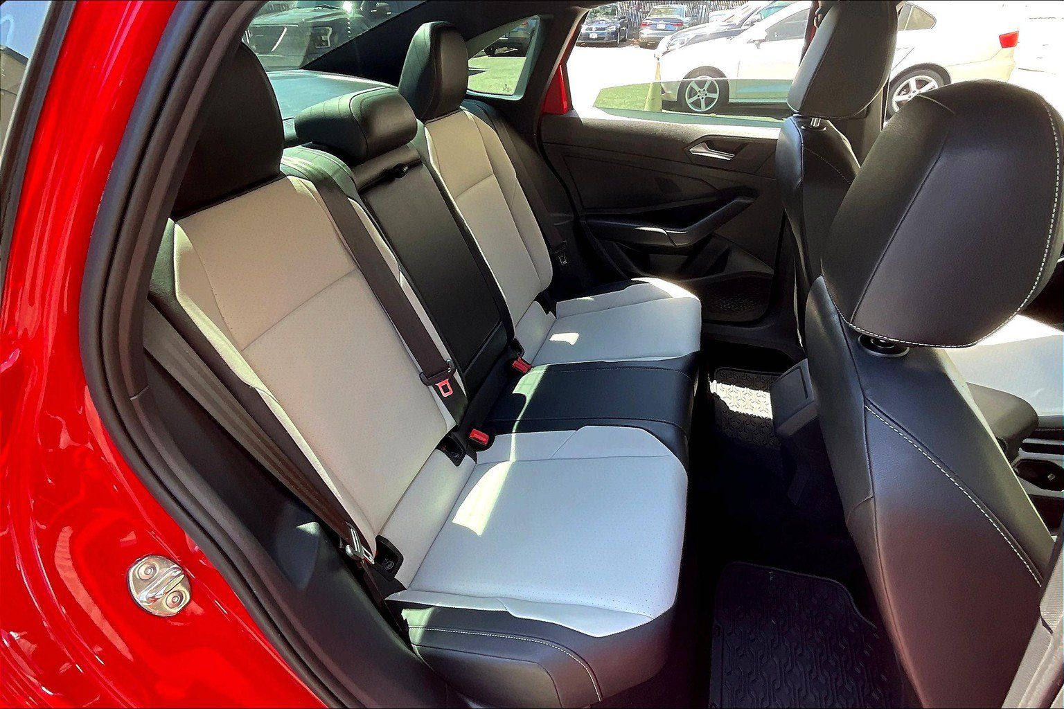 Used 2019 Volkswagen Jetta R-Line FWD image 26