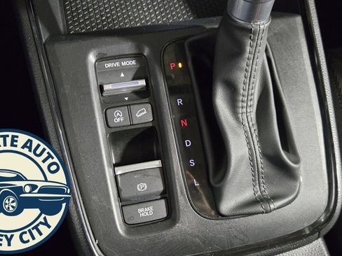 Used 2024 Honda CR-V EX image 17