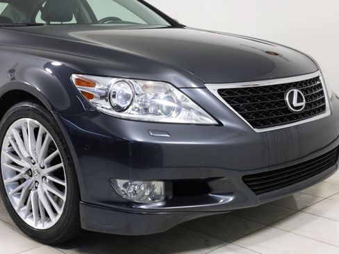 Used 2010 Lexus LS 460 RWD image 37