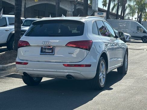 Used 2017 Audi Q5 2.0T Premium Plus w/ Technology Package AWD/4WD image 12