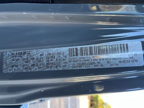 Used 2018 Jeep Wrangler Unlimited Sahara image 7