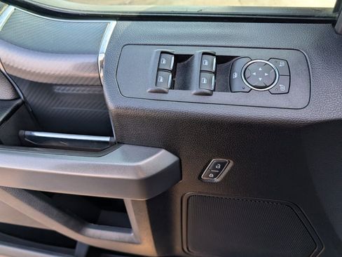 Used 2018 Ford F150 XLT w/ Equipment Group 302A Luxury image 27