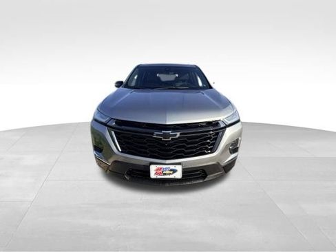 Certified 2023 Chevrolet Traverse Premier w/ Redline Edition AWD/4WD image 3