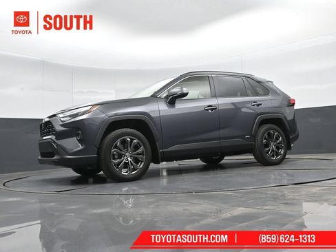 Used 2024 Toyota RAV4 XLE Premium w/ Weather Package AWD/4WD image 43