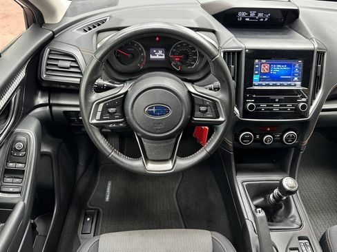 Used 2023 Subaru Crosstrek 2.0i Premium AWD/4WD image 18