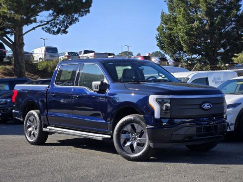 New 2025 Ford F150 Lightning Flash image 2