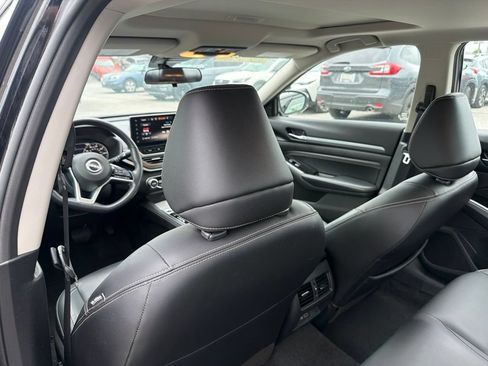 Used 2023 Nissan Altima 2.5 SL FWD image 16