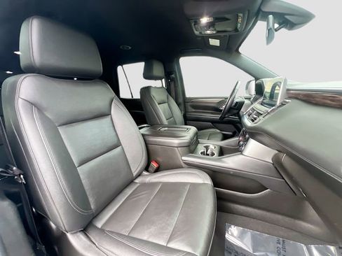 Used 2022 Chevrolet Tahoe Z71 w/ Luxury Package image 30