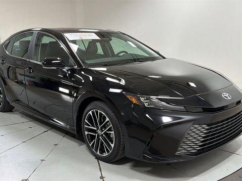 Certified 2026 Toyota Camry XLE image 3