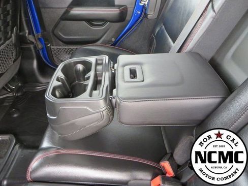 Used 2018 Jeep Wrangler Unlimited Rubicon image 41