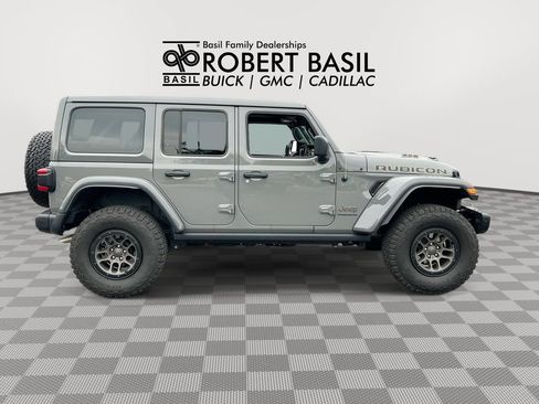Used 2023 Jeep Wrangler Unlimited Rubicon 392 w/ Xtreme Recon 35" Tire Package AWD/4WD image 9