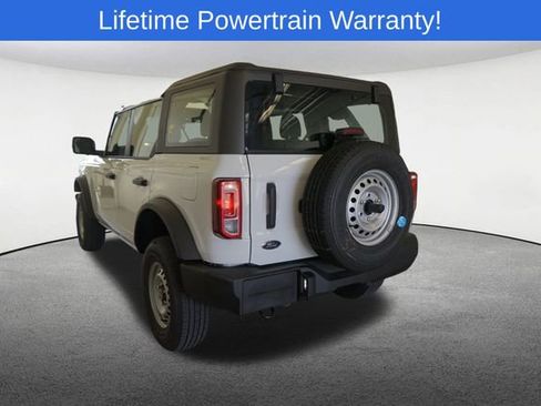 New 2025 Ford Bronco 4-Door image 11