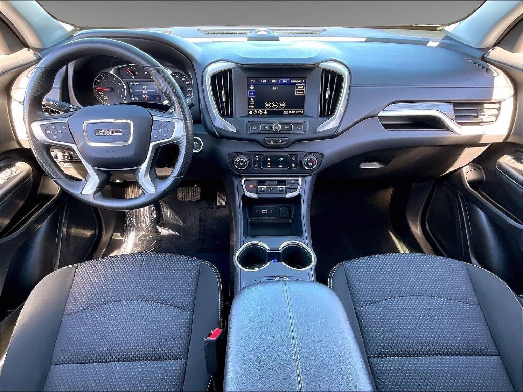 Used 2024 GMC Terrain SLE AWD/4WD image 20