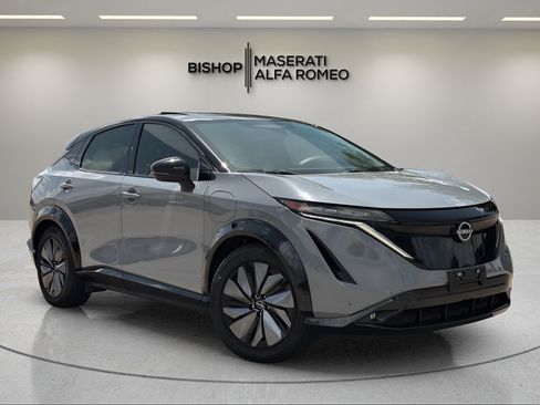 Used 2023 Nissan Ariya AWD/4WD image 1