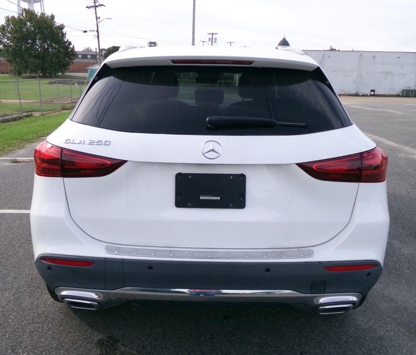 Used 2025 Mercedes-Benz GLA 250 image 3