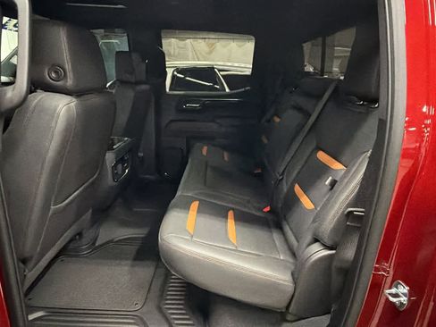 Used 2023 GMC Sierra 1500 AT4 w/ Technology Package image 23
