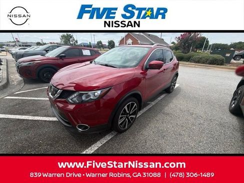 Used 2018 Nissan Rogue Sport SL w/ SL Premium Package FWD image 10