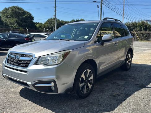 Used 2017 Subaru Forester 2.5i Limited w/ Popular Package #1 AWD/4WD image 7